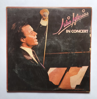 Julio Iglesias - In Concert             