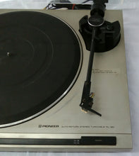 Pioneer : Auto - Return Stereo Turntable PL - 120 " Belt Drive "